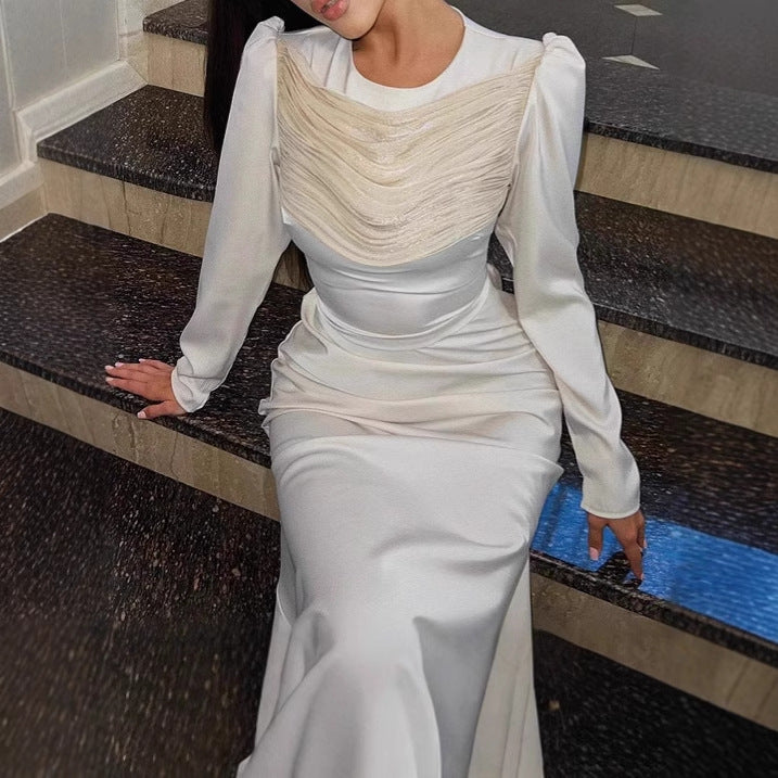 Damen Elegantes Maxikleid mit raffinierten Drapierungsdetails und langem Arm Sovae