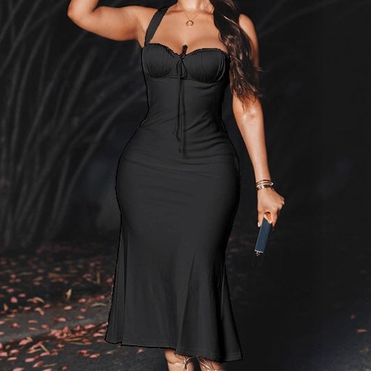 Damen Elegantes Maxikleid mit raffinierten Trägerdetails und figurbetonter Silhouette Sovae