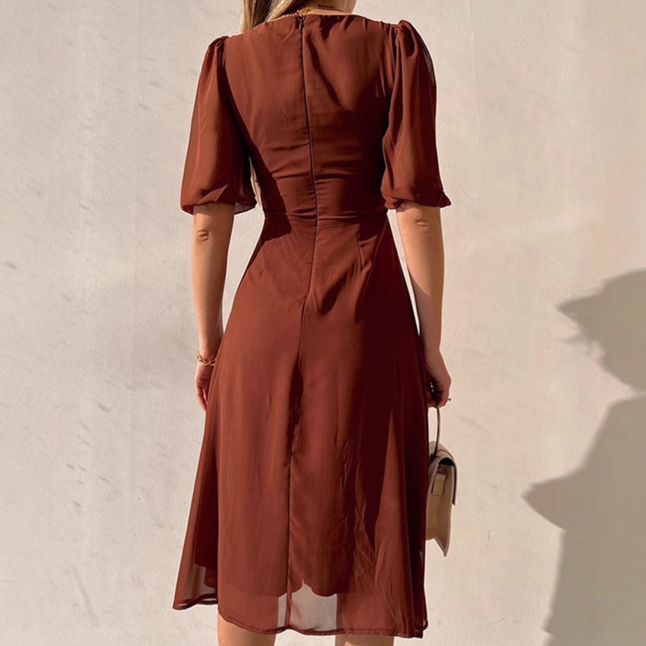 Damen Elegantes Maxikleid mit Puffärmeln und tiefem Schlitz Sovae