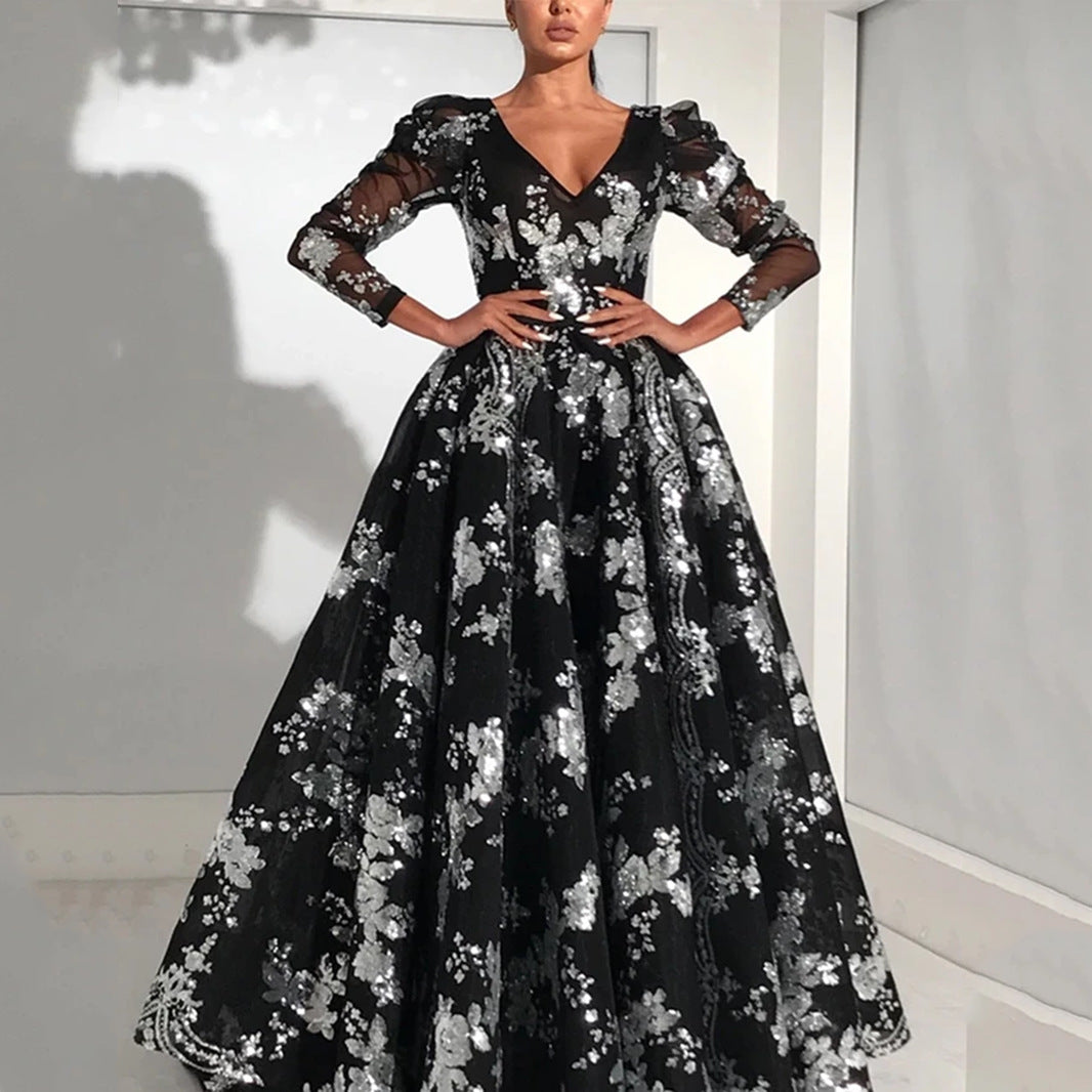 Damen Elegantes Maxikleid mit floralen Applikationen Sovae