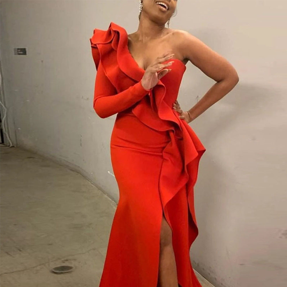 Damen Abendkleid mit asymmetrischem Rüschen-Design und hohem Schlitz Sovae