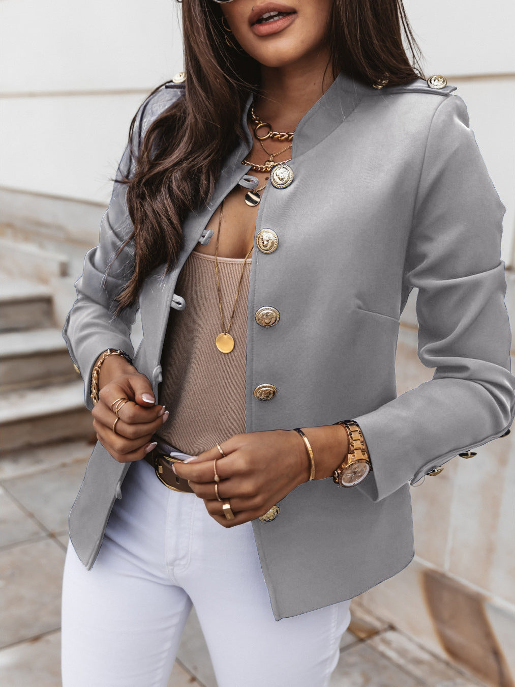 Damen elegante Blazerjacke mit goldenen Knöpfen und hochwertigen Details Sovae
