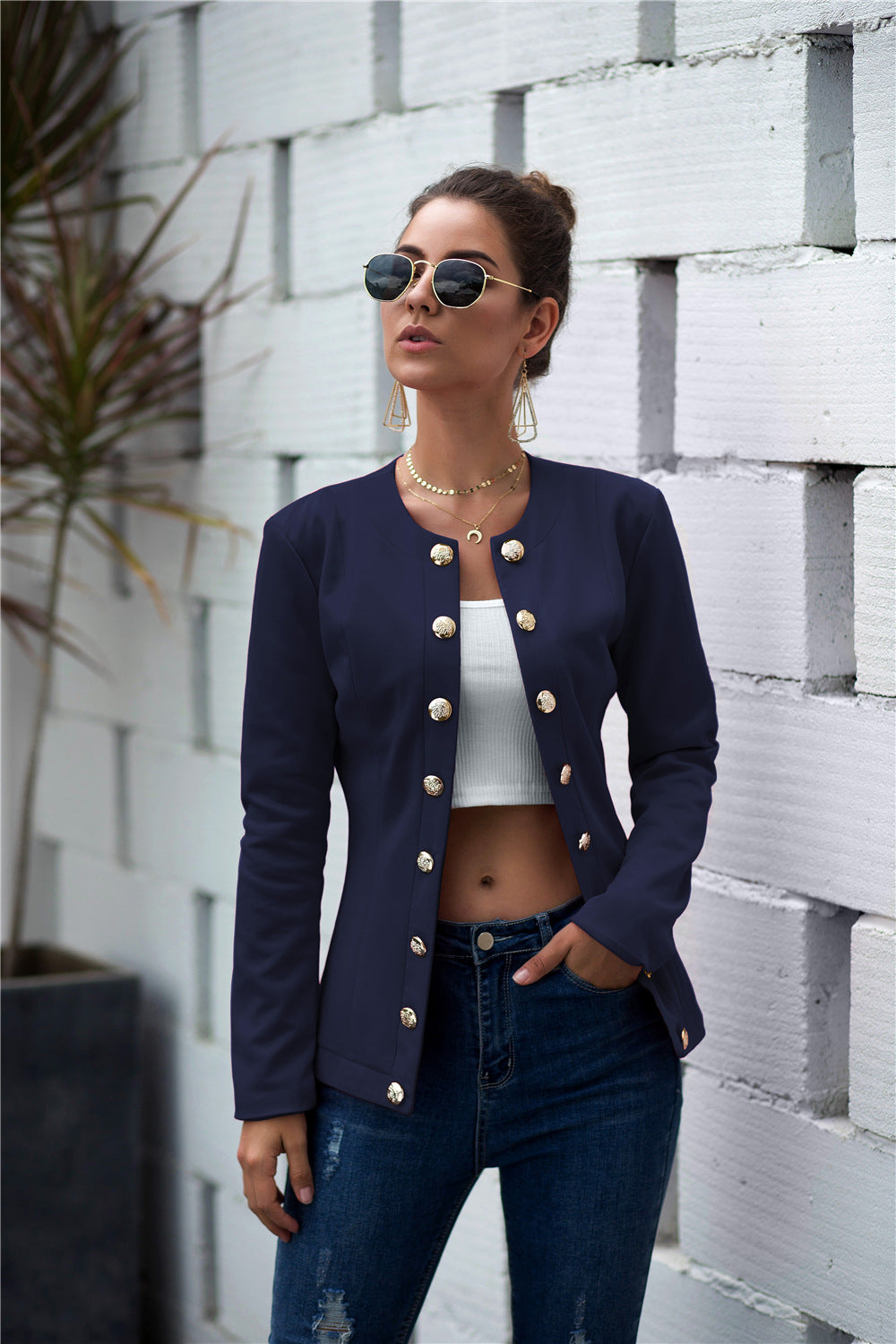 Damen modischer Blazer mit strukturiertem Stoff und besonderen Knopfdetails Sovae