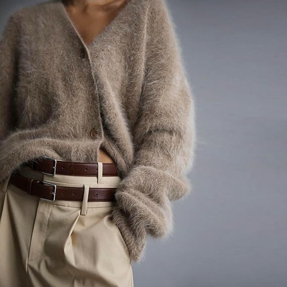 Damen kuschelige Strickjacke mit weichem Mohair-Mix und eleganter Knopfleiste