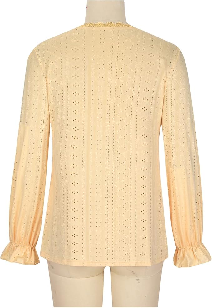 Damen Bluse mit romantischem Schnitt und detailreicher Stickerei Sovae