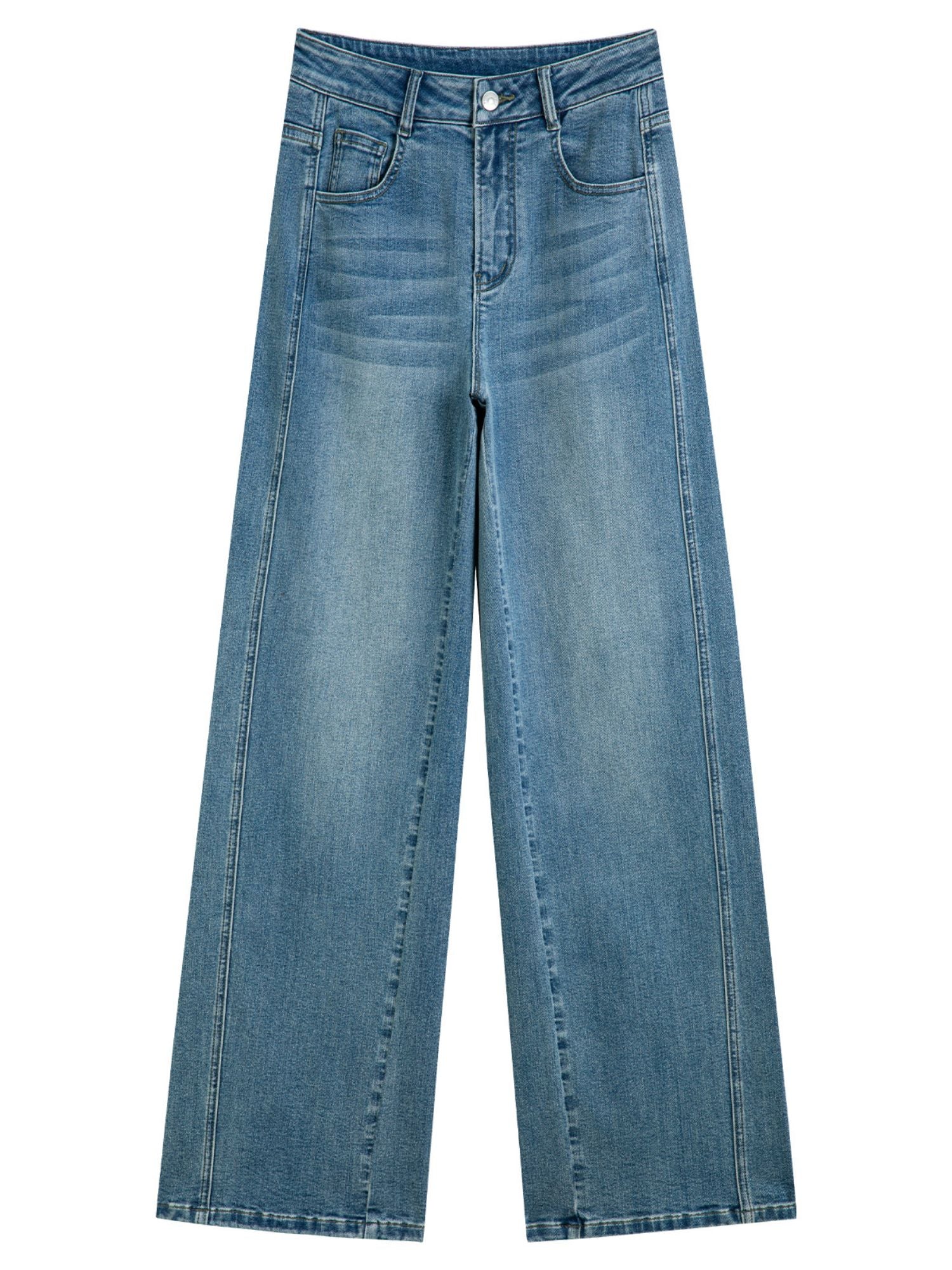 Produktbild: Weit geschnittene Jeans mit mittelhohem Bund auf weißem Hintergrund