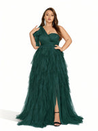 Sovae | Elegantes Abendkleid in Übergröße mit asymmetrischem Ausschnitt und Schlitz