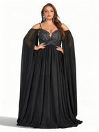 Sovae | Göttliches Schwarzes Kleid in Übergröße mit Pailletten und Cape-Ärmeln