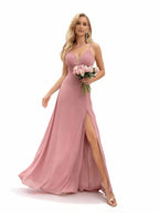 Sovae | Stilvolles Chiffon-Brautjungfernkleid in Rosa mit Neckholder und Schlitz