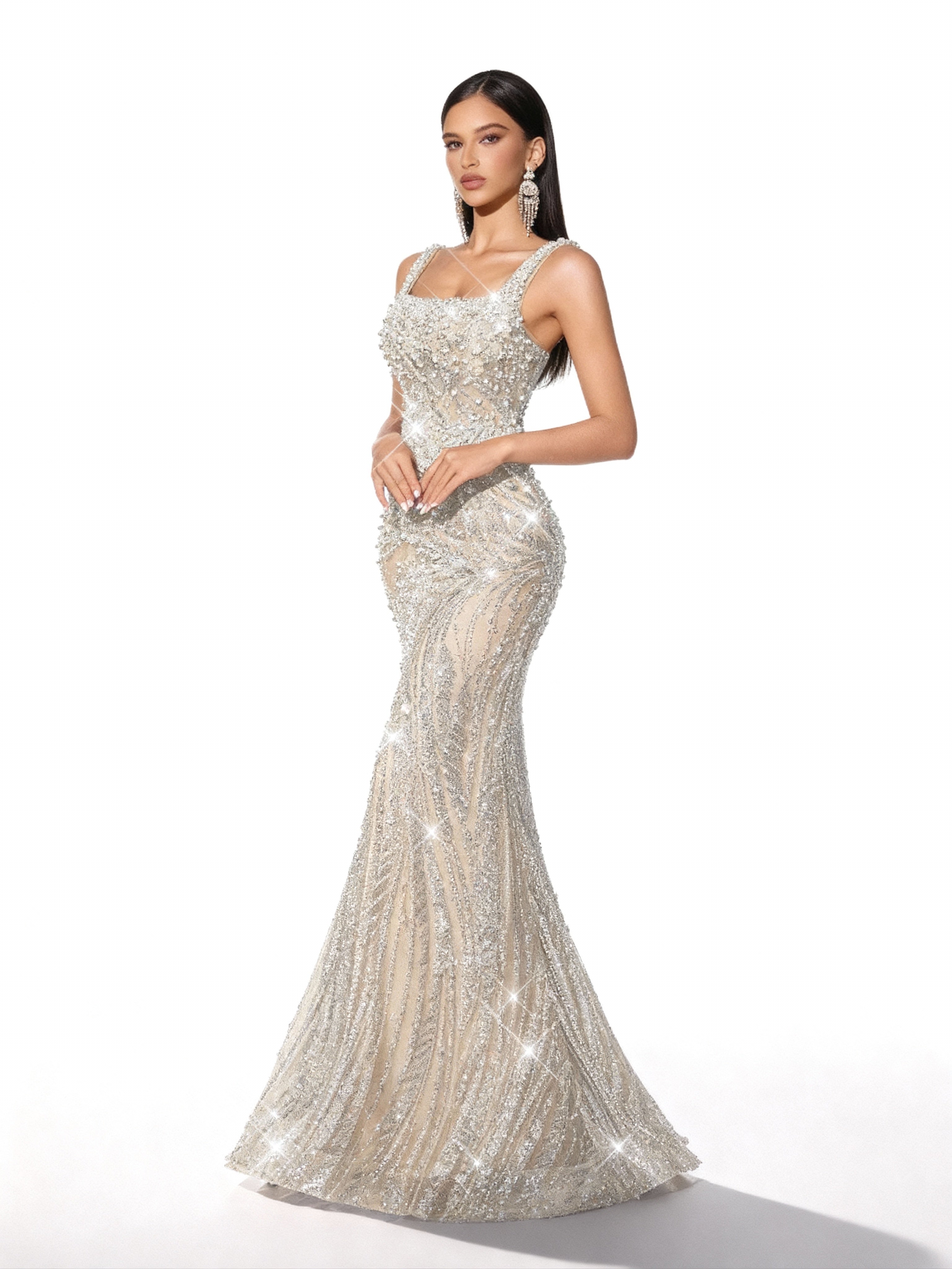 Sovae | Glänzendes Abendkleid mit Pailletten und Perlen, rückenfrei und ärmellos im Meerjungfrauenschnitt