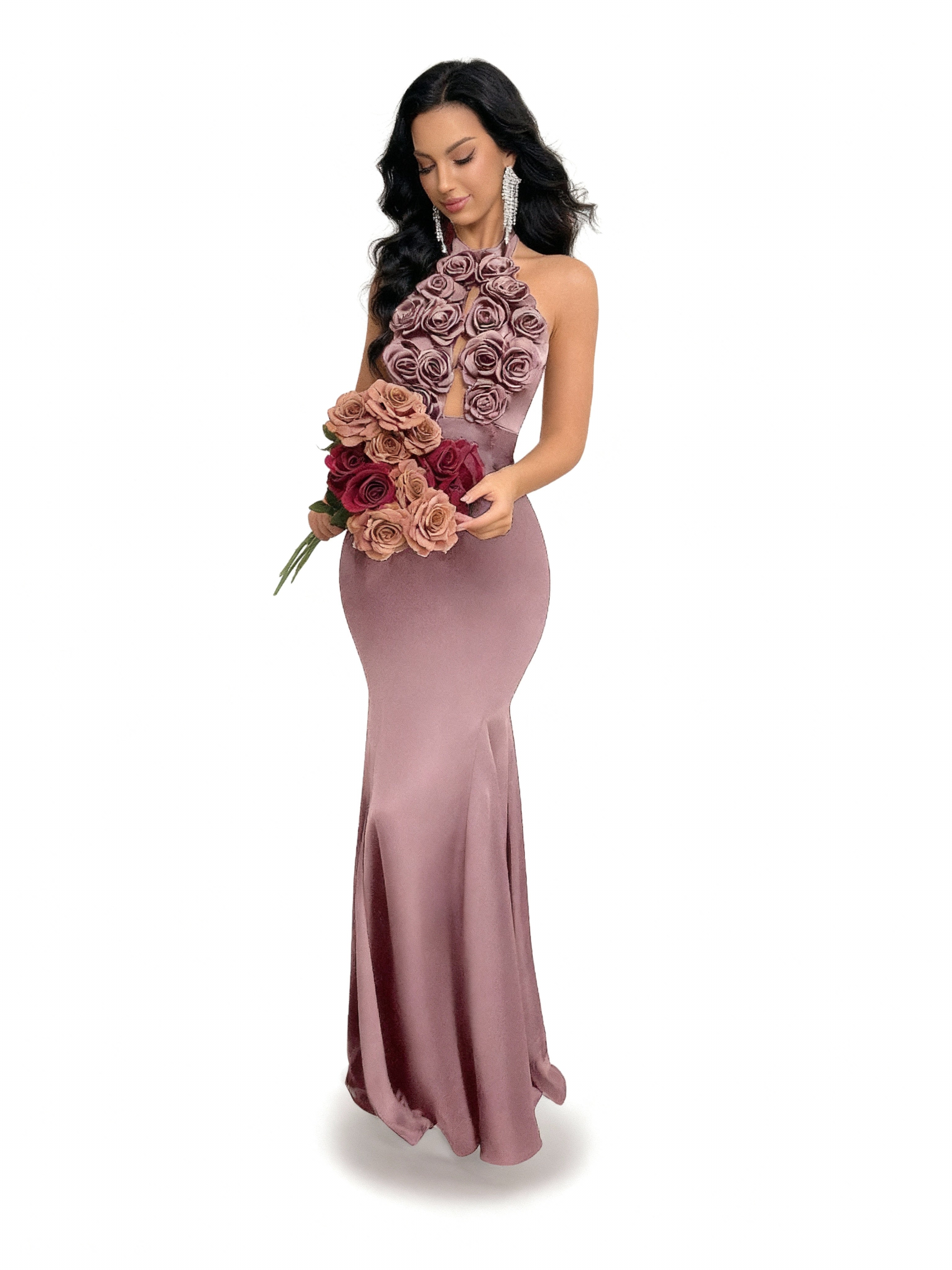 Sovae | Göttliches Abendkleid mit Blumenapplikationen, offenem Rücken und Meerjungfrauen-Schnitt