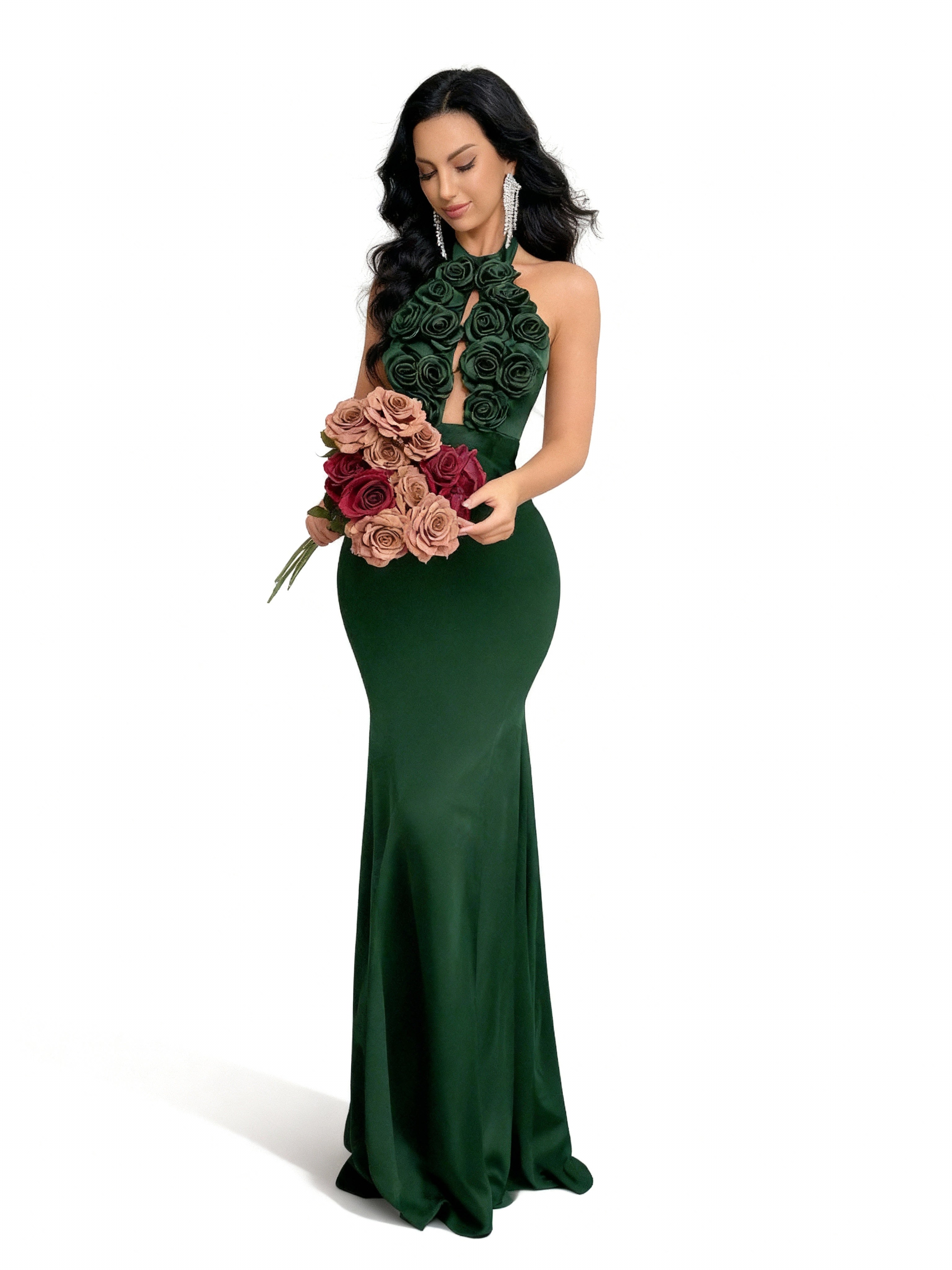 Sovae | Göttliches Abendkleid mit Blumenapplikationen, offenem Rücken und Meerjungfrauen-Schnitt