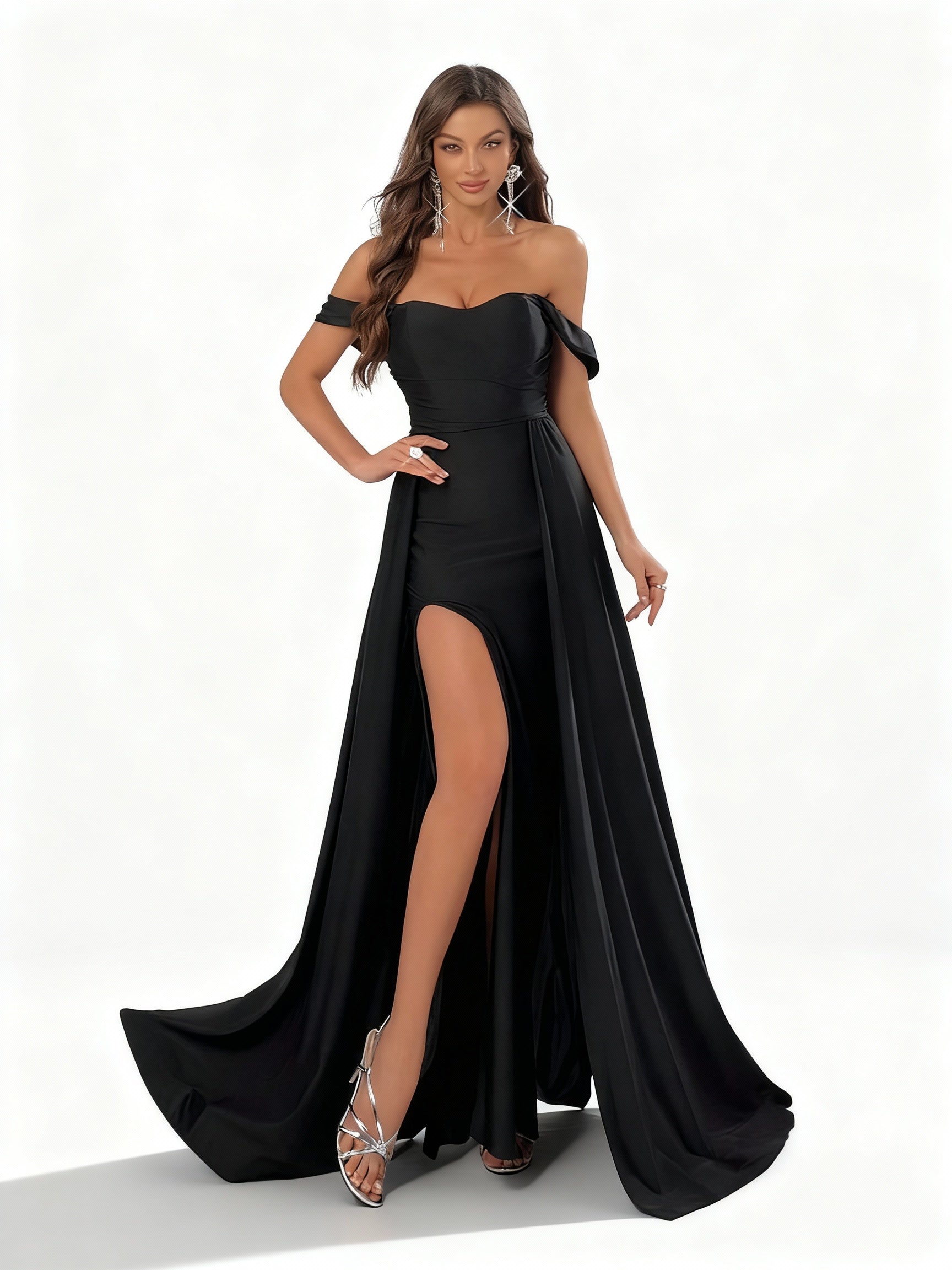 Sovae | Schwarzes One-Shoulder Abendkleid mit Seitenschlitz