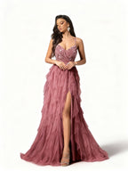 Sovae | Romantisches Rückenkleid aus Mesh und Pailletten