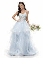 Sovae | Elegantes Ärmelloses Abschlusskleid mit Applikationen und Lagenrock