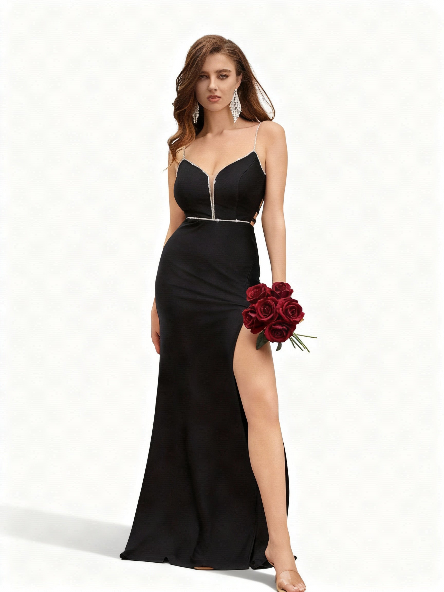 Sovae | Glamouröses Schwarzes Kleid mit Trägerdesign und Hohem Beinschlitz