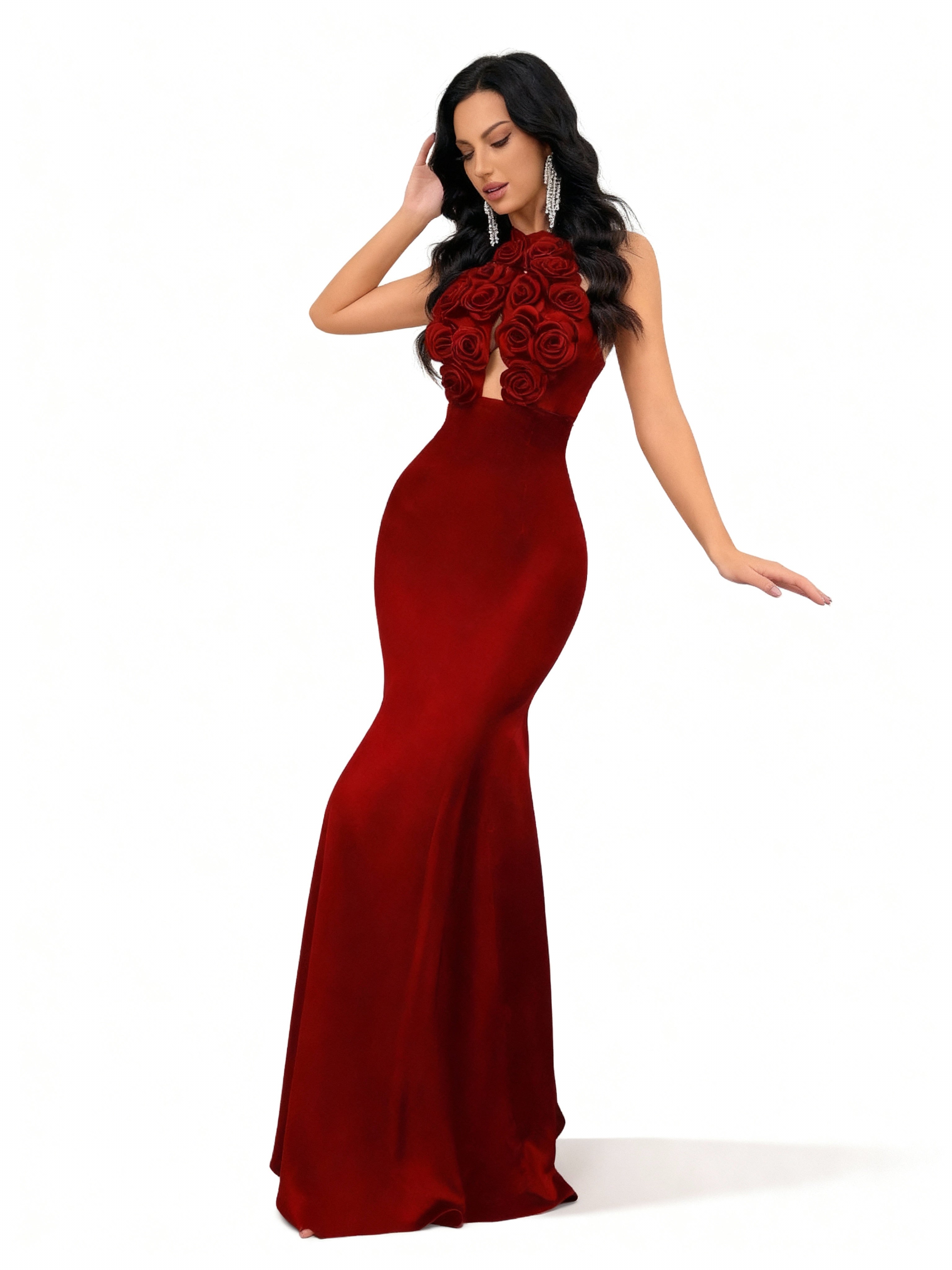 Sovae | Göttliches Abendkleid mit Blumenapplikationen, offenem Rücken und Meerjungfrauen-Schnitt