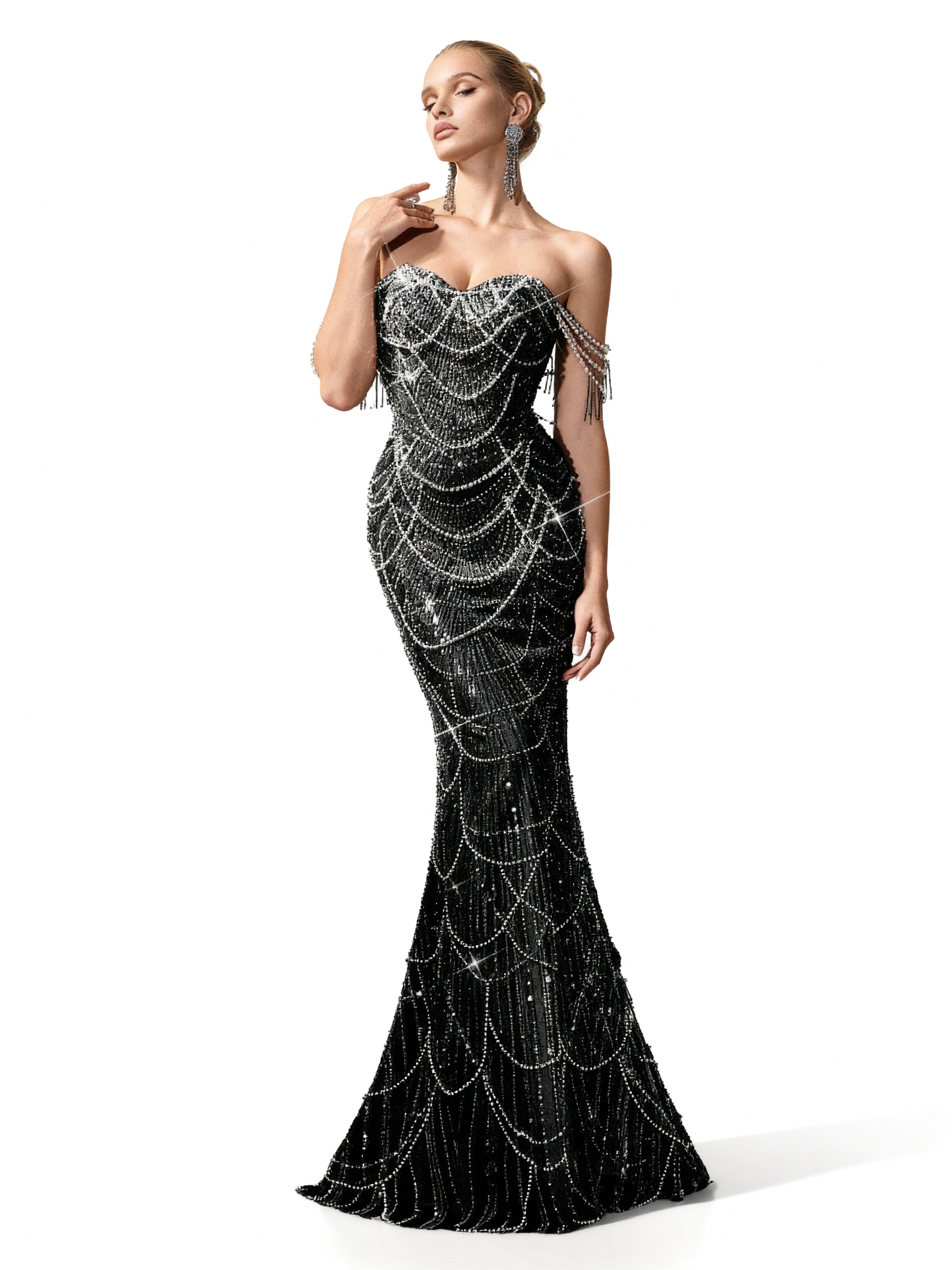 Sovae | Perlenverziertes Kleid mit Einer Schulter in Bodenlänge