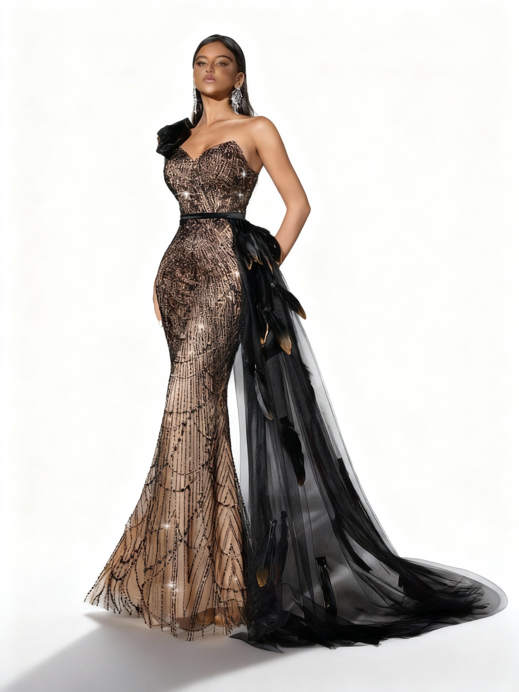 Sovae | Göttliches Schwarzes Paillettenkleid mit Applikationen und Asymmetrischem Ausschnitt