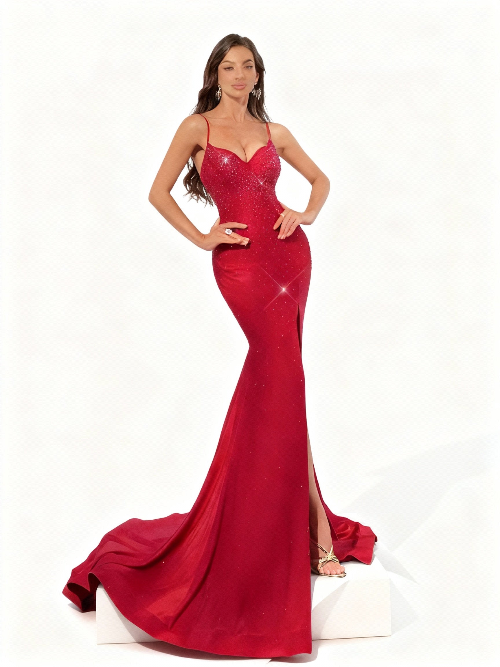 Sovae | Rückenfreies Abendkleid mit Strass und Schlitzträgern