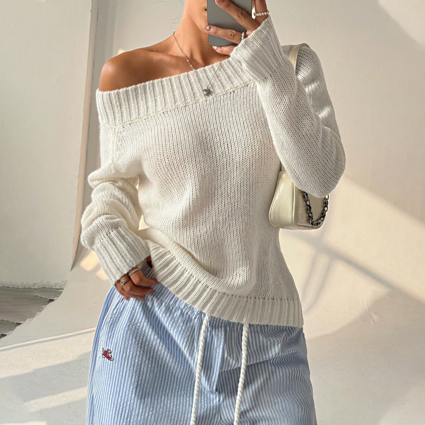 Damen Off-Shoulder Pullover mit strukturiertem Strickmuster Sovae