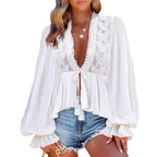Damen bezauberndes Blusenshirt mit Spitzenakzenten und weit ausgestellten Ärmeln Sovae