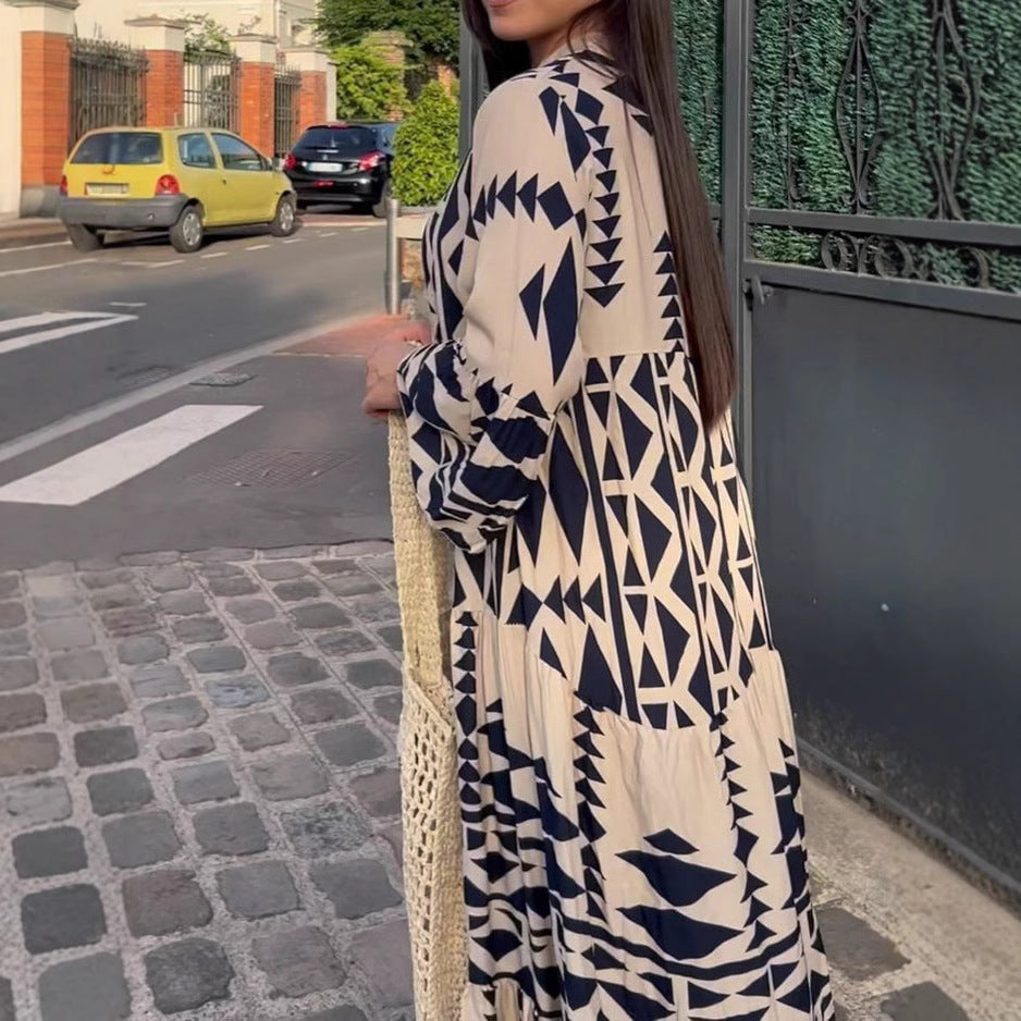 Damen Maxikleid im modernen Bohemian-Stil mit eleganten Rüschen und V-Ausschnitt Sovae