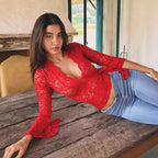 Damen Spitzenbluse mit tiefem V-Ausschnitt und lässigem Schnitt Sovae