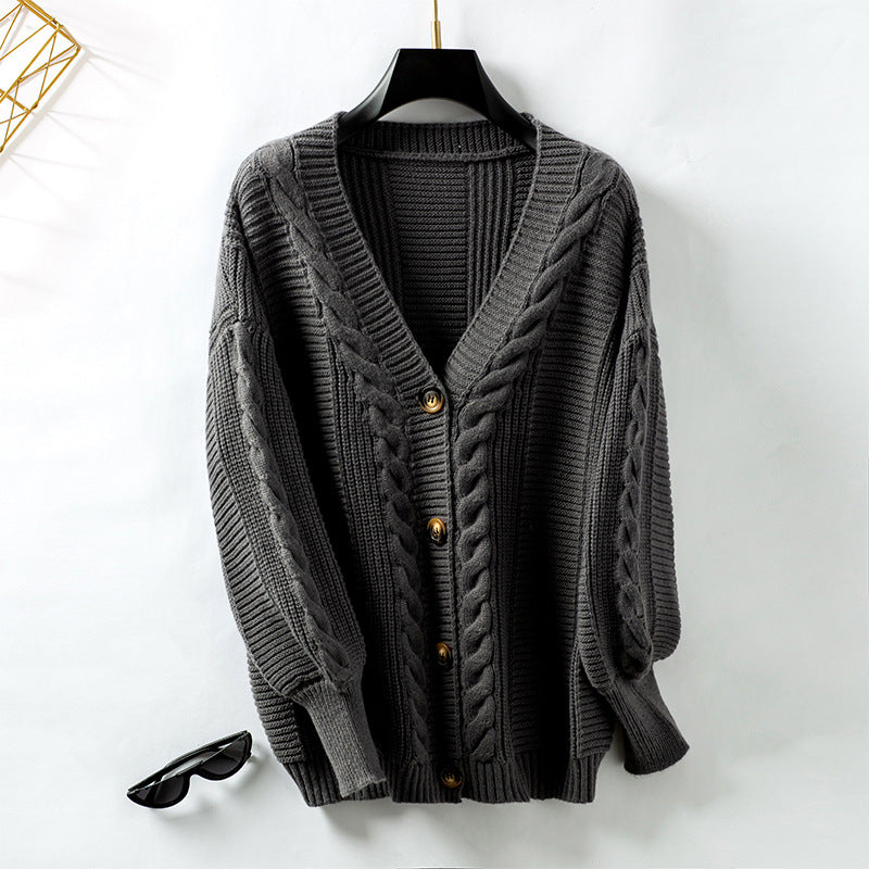 Damen Strickjacke mit Zopfdesign und goldenen Knopfdetails Sovae