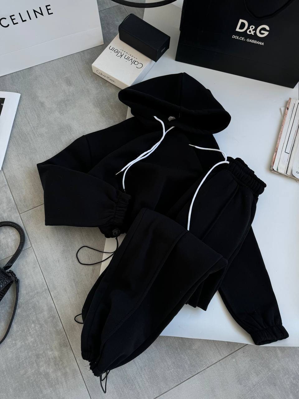 Damen sportliches Hoodie und Jogginghose Set mit elastischem Bund Sovae