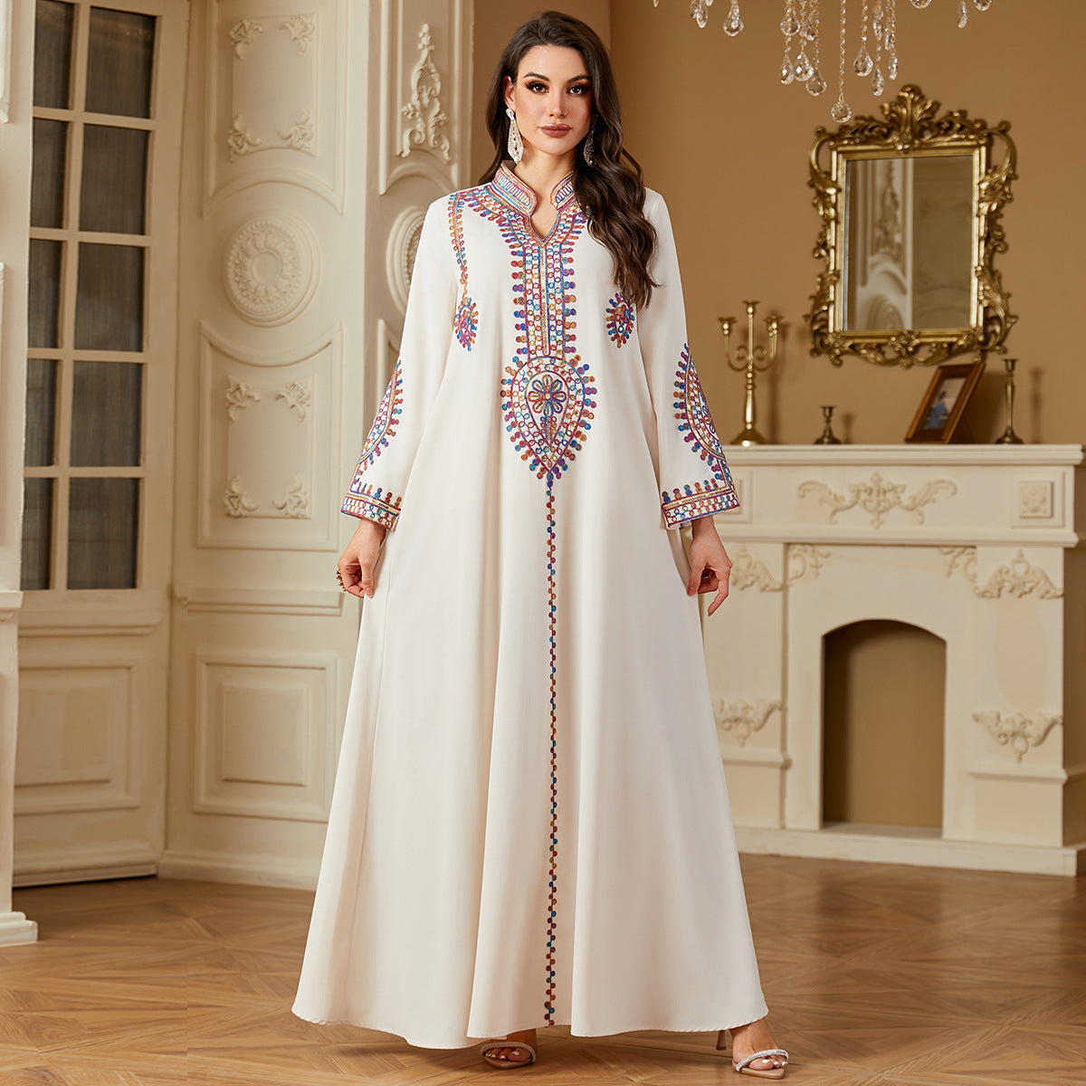 Damen Lockeres Maxikleid mit eleganten Applikationen Sovae
