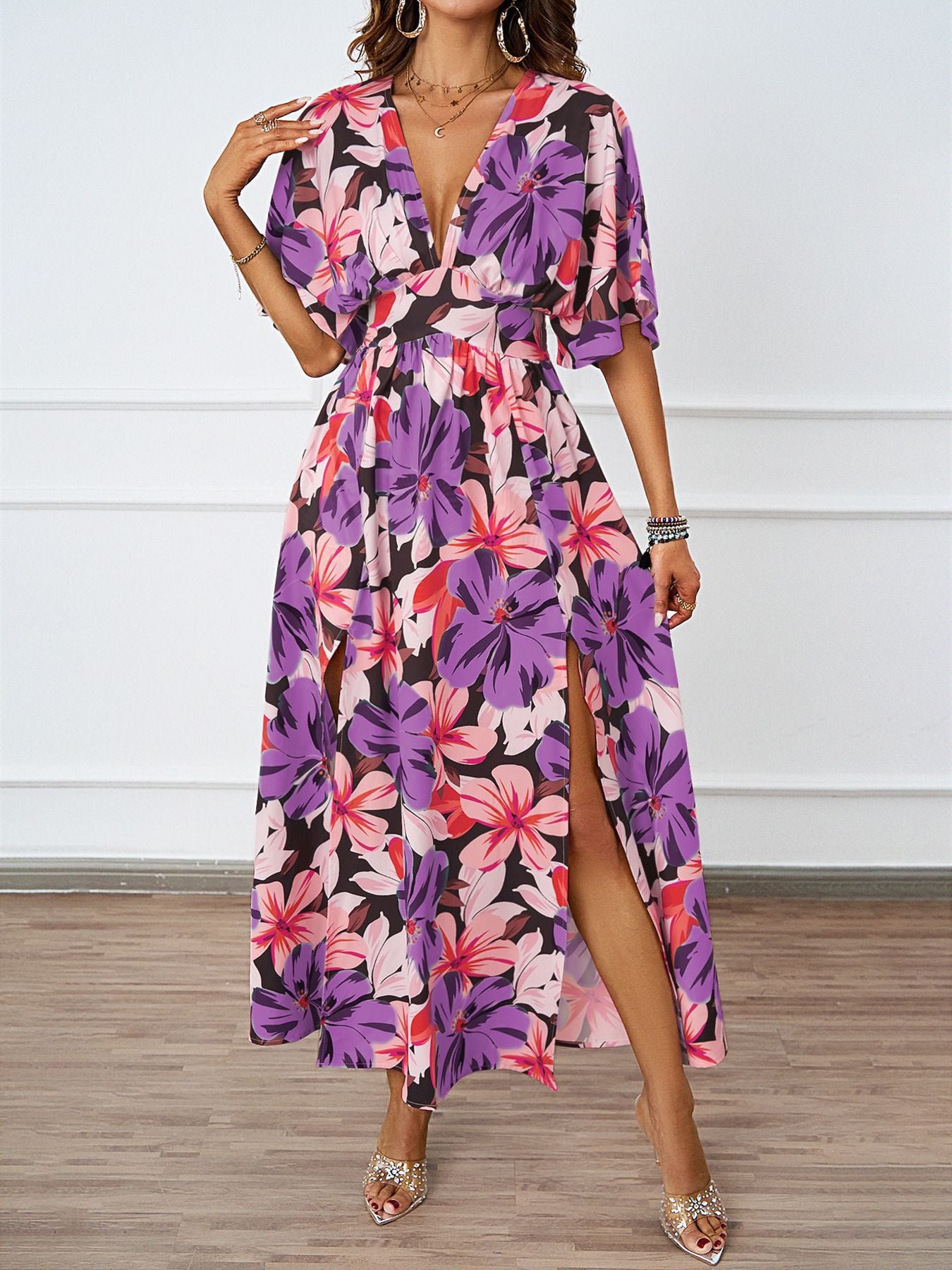 Damen florales Maxikleid mit tiefem V-Ausschnitt und Seitenschlitzen Sovae