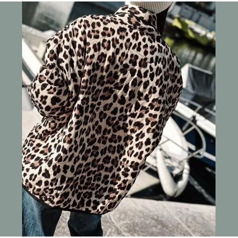 Damen modische Jaquardjacke im trendigen Leopardenlook mit praktischen Taschen Sovae