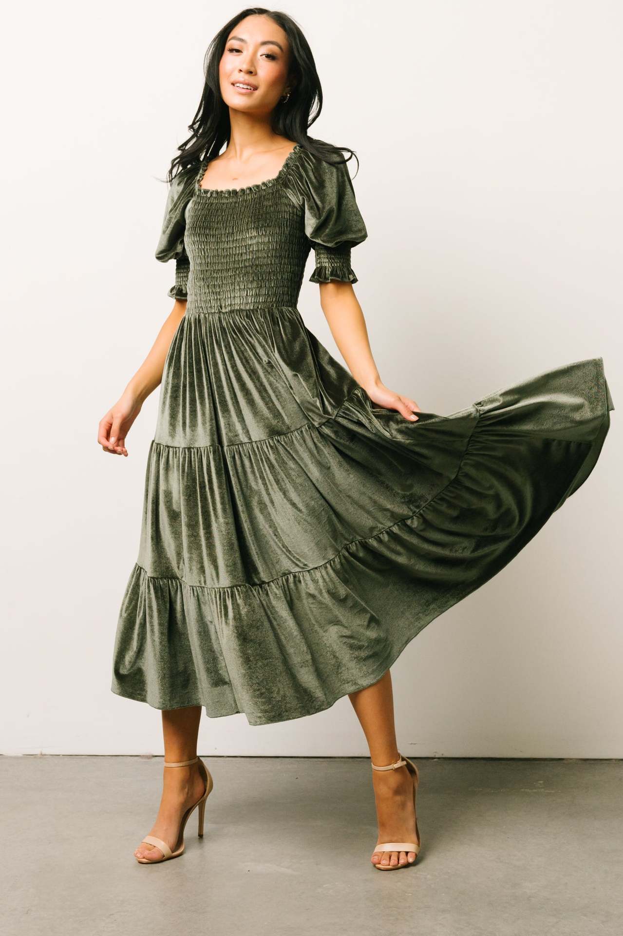 Damen Maxikleid mit schickem Rüschendesign Sovae