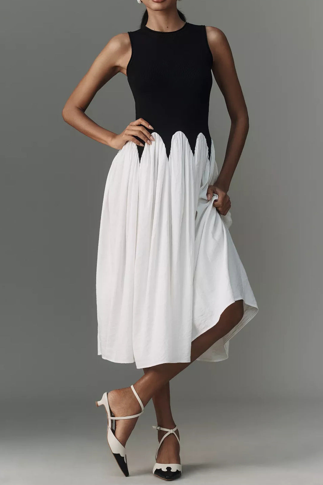 Damen Maxikleid mit raffiniertem Oberteil und ausgestelltem Rock Sovae