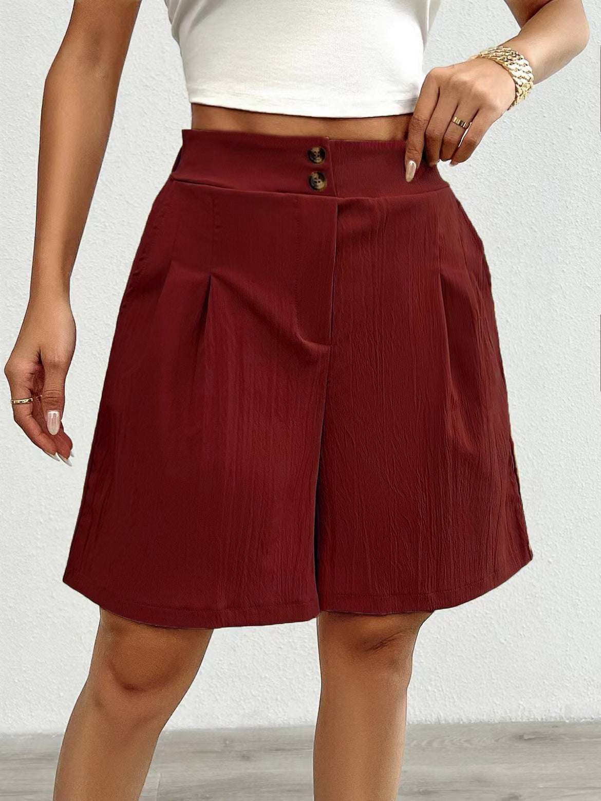 Damen Elegante Shorts mit Knopfverschluss und faltigem Design Sovae