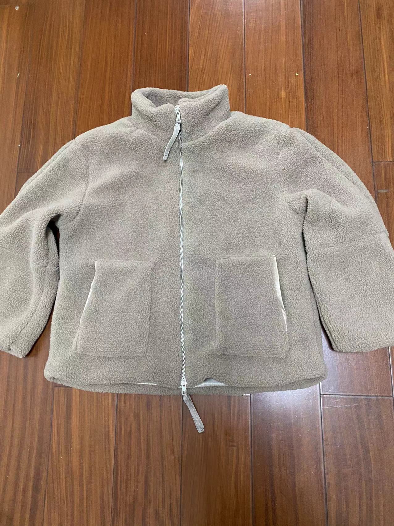 Damen Fleecejacke mit hohem Kragen und praktischen Taschen Sovae