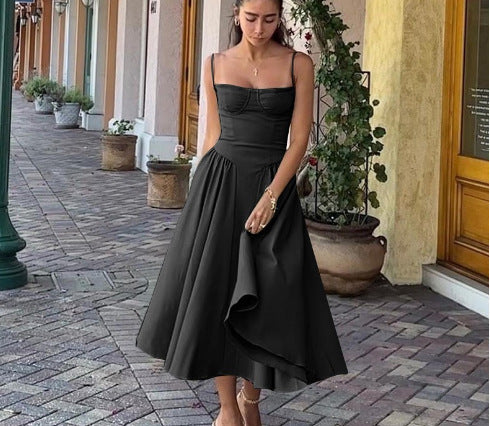 Damen Midikleid mit trägerlosem Design und voluminösem Faltenrock Sovae