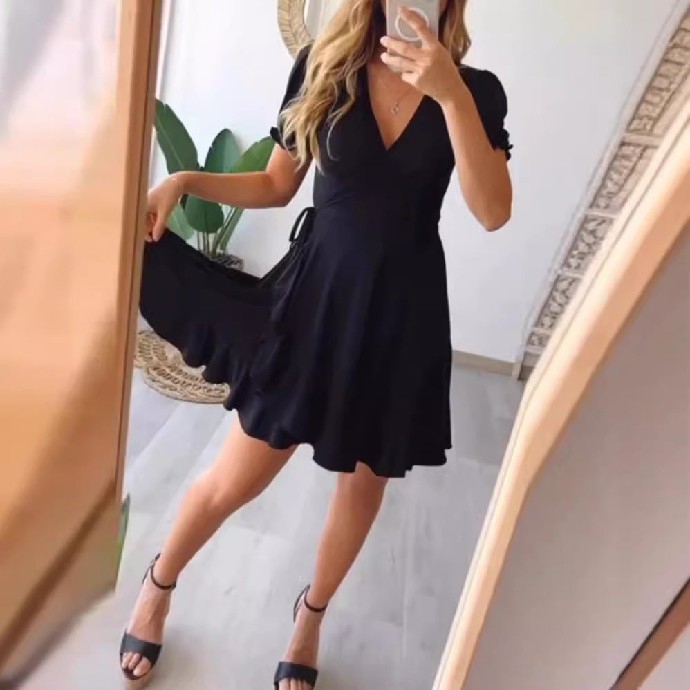 Damen Wickelkleid mit schwingendem Rock und dekorativem Bindegürtel Sovae