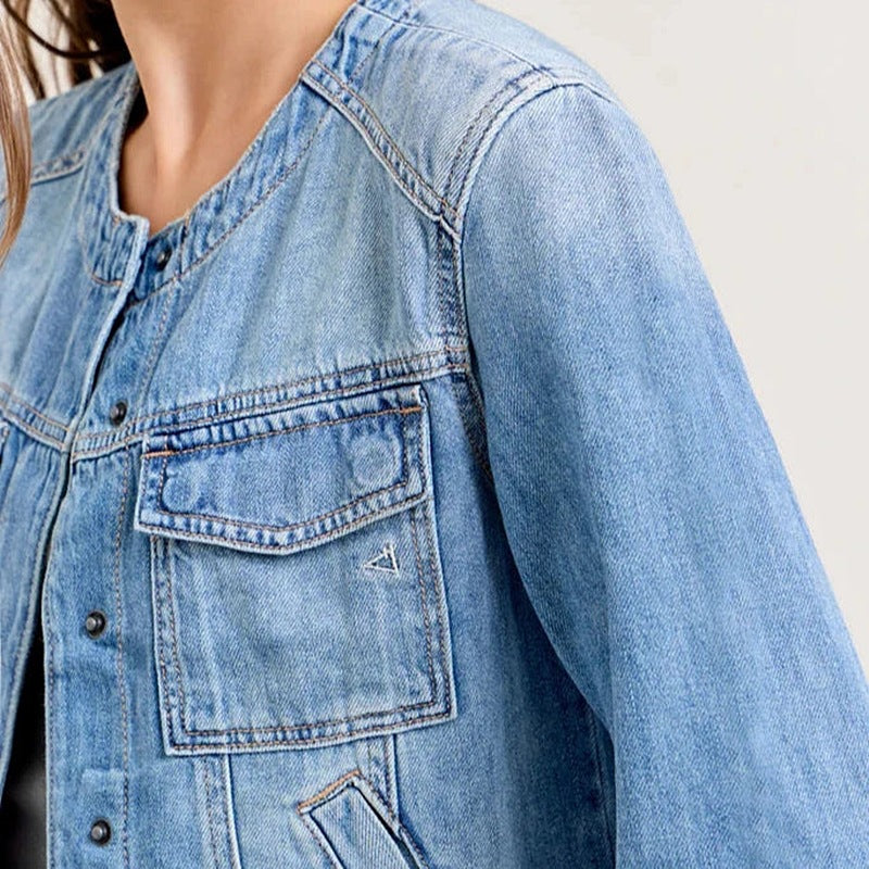 Damen cropped Jeansjacke mit klassischem Schnitt und praktischen Taschen Sovae