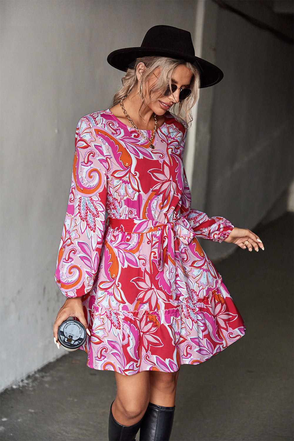 Damen Minikleid mit voluminösen Ärmeln und floralem Muster Sovae