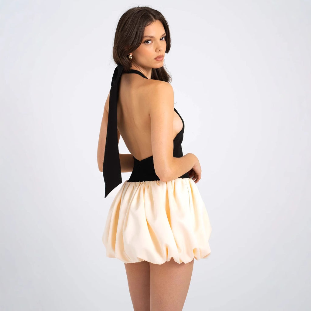Damen modisches Mini-Kleid mit trapezförmigem Schnitt und raffiniertem Rückenausschnitt Sovae