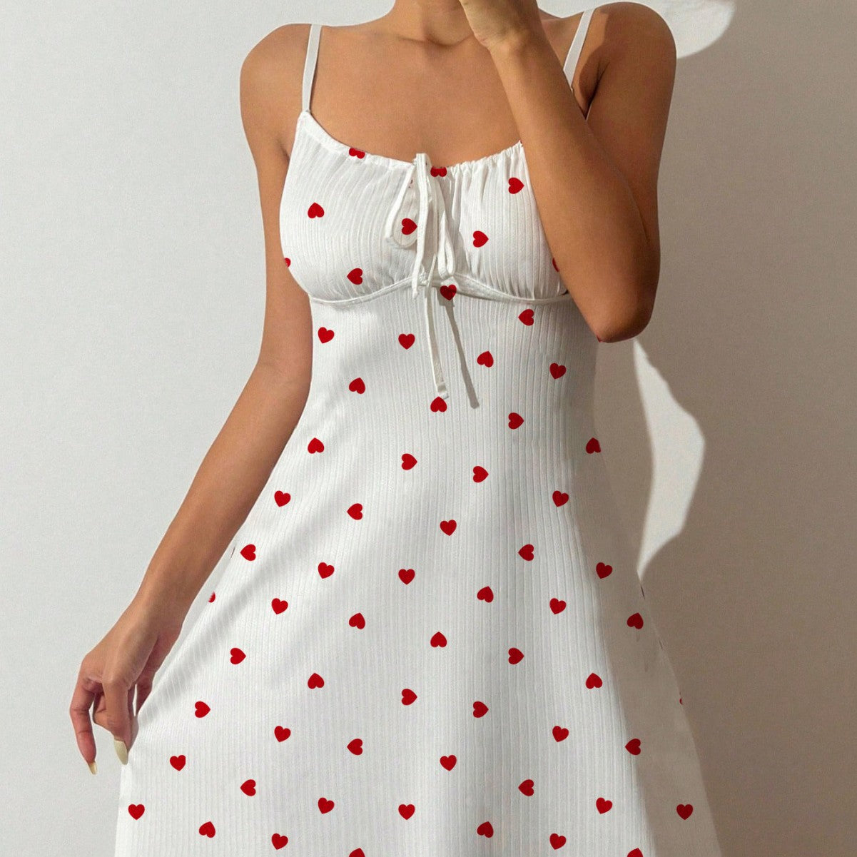 Damen Sommerliches Minikleid mit zartem Erdbeer-Muster Sovae