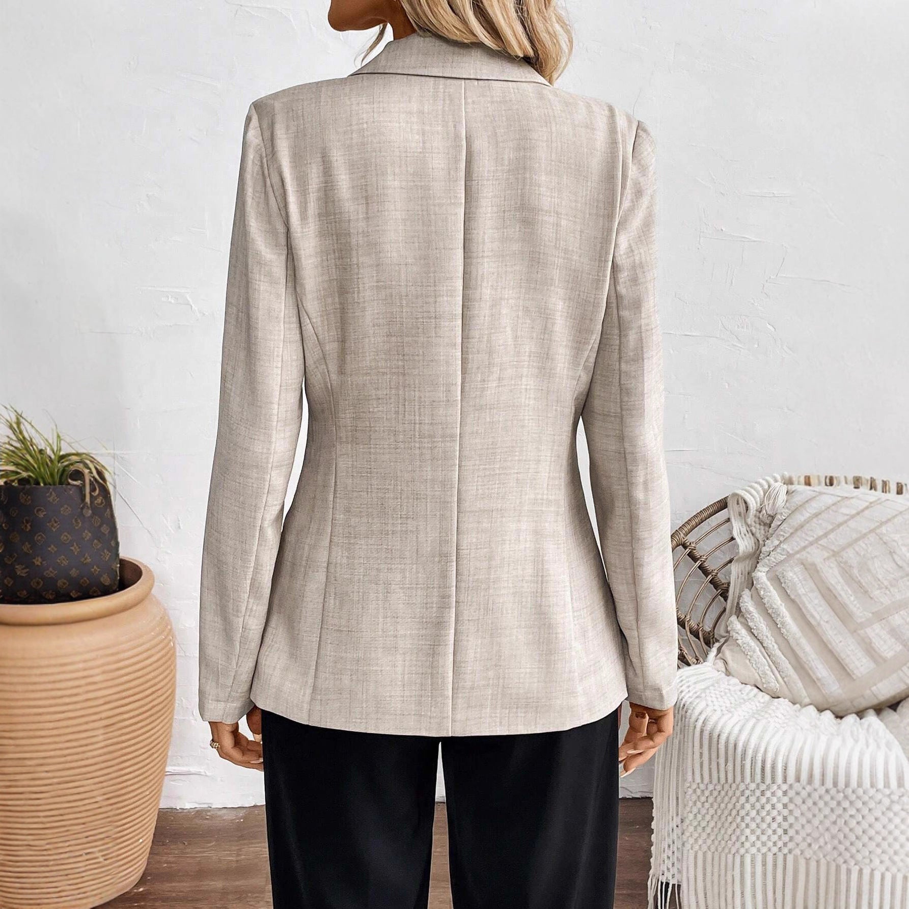 Damen Eleganter Blazer mit taillierter Passform Sovae