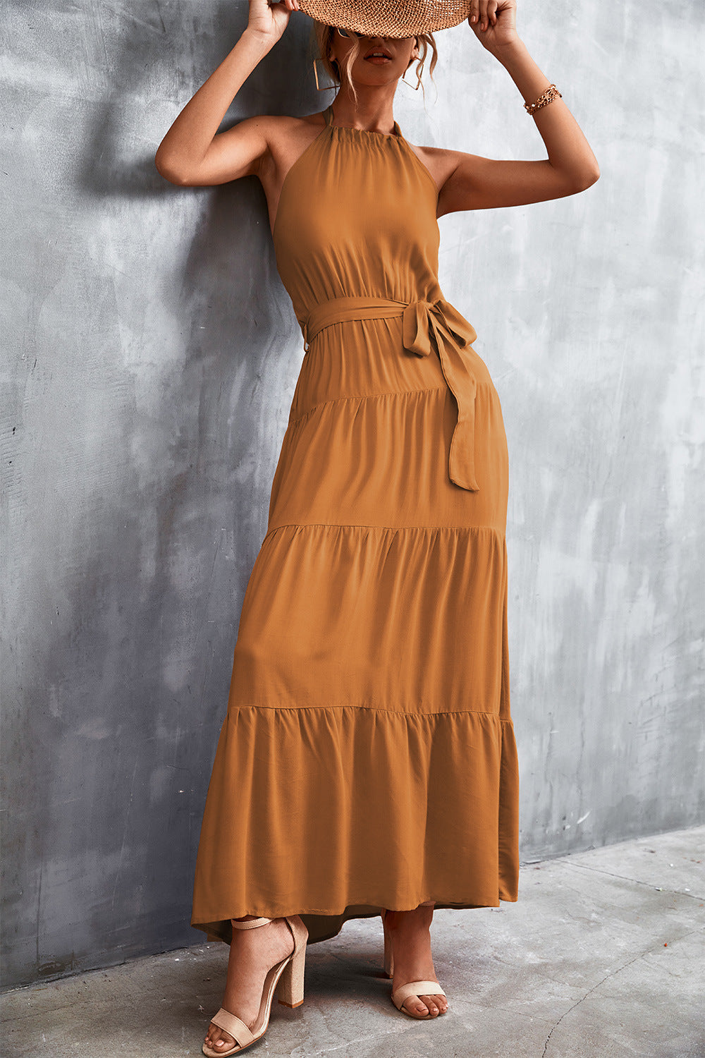 Damen Maxikleid mit schickem Halterdesign und fließendem Rock Sovae