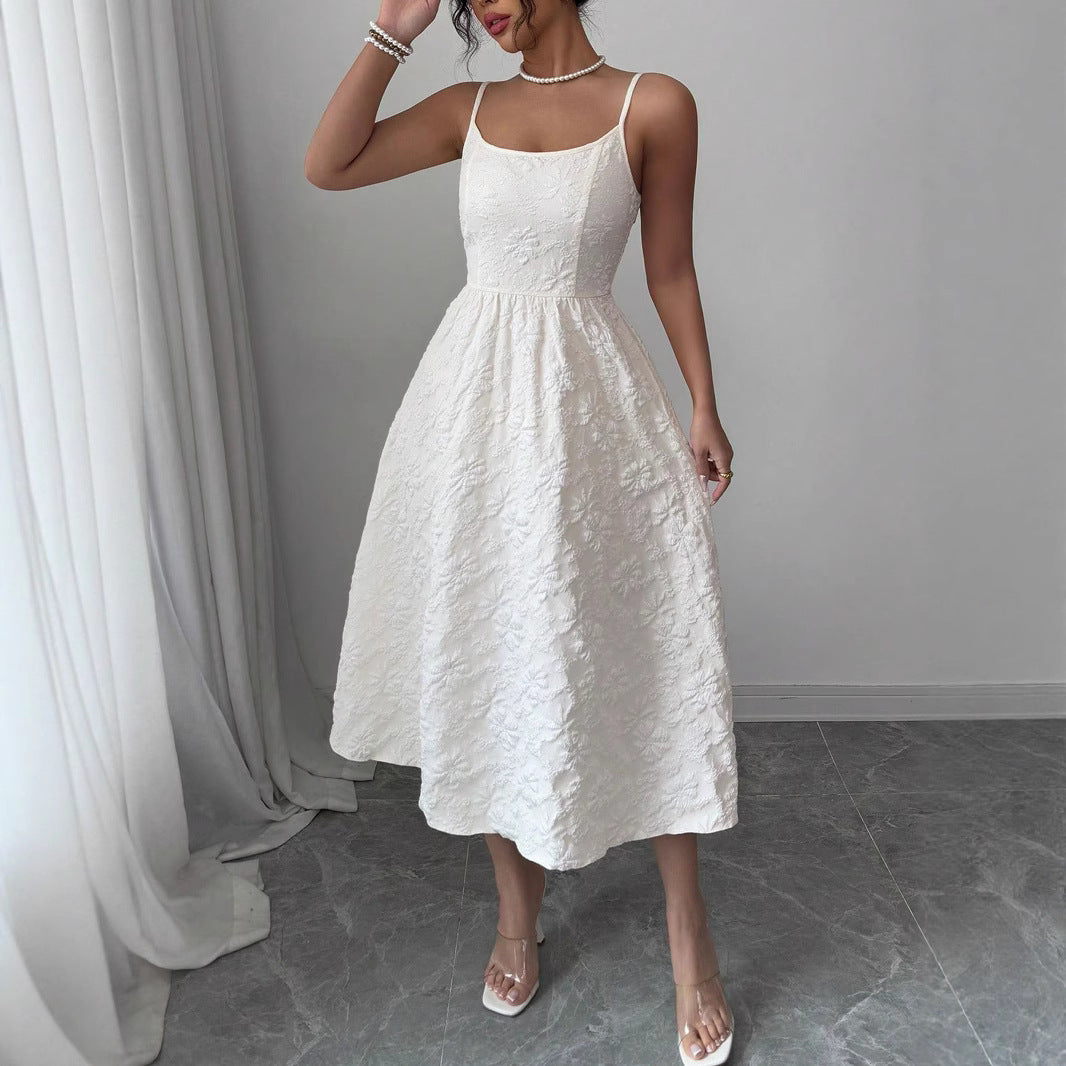 Damen Midikleid mit floralen Stickereien und schmalen Spaghetti-Trägern Sovae