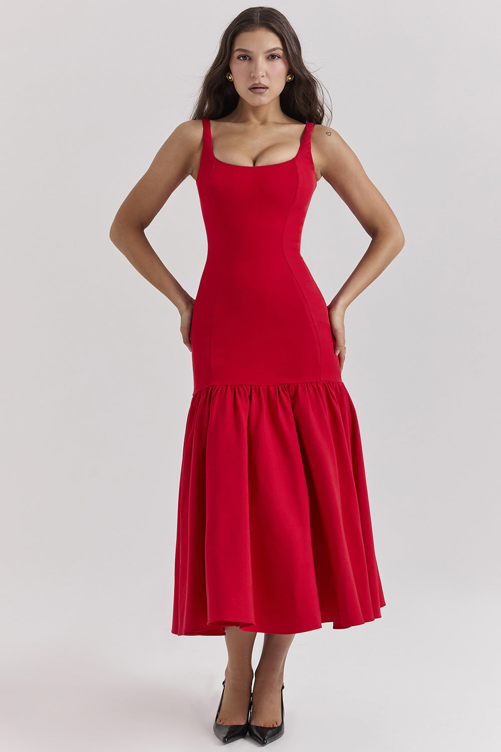 Damen figurbetontes Maxikleid mit voluminösem Rüschensaum Sovae