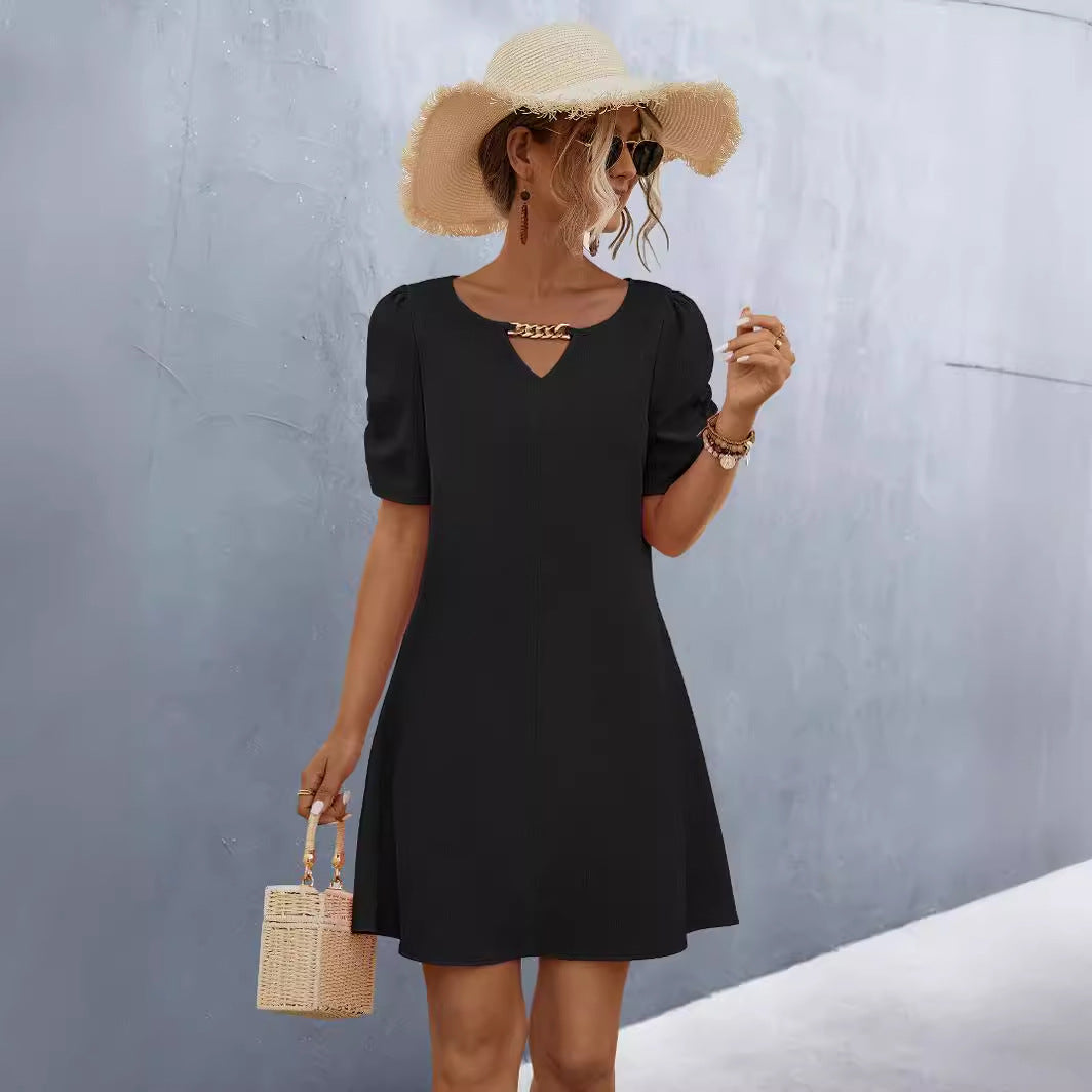 Damen elegantes Kurzarmkleid mit schickem Ausschnitt und verspielten Puffärmel Sovae
