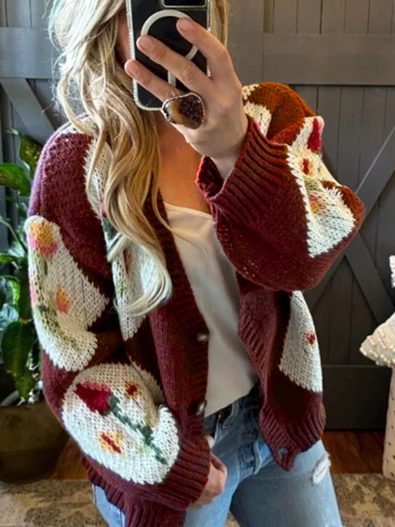 Damen Strickjacke mit floralem Muster und dekorativem Knopfdesign Sovae