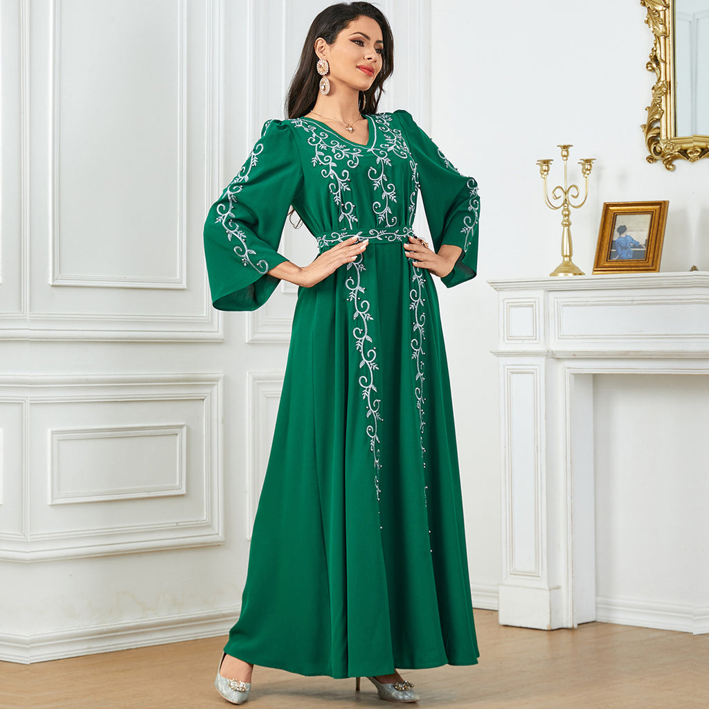 Damen Langes, besticktes Kleid mit eleganten Ärmeln Sovae